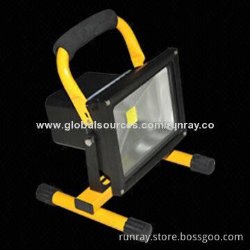 6 Hours Using Time 20W Rechargeable LED Floodlight with 85 to 265V AC/12-24V DC, Epistar Chip, IP65